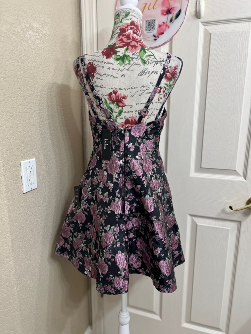 Lulu's Black Mini Dress with Pink Floral Jacquard - Picture 4 of 10